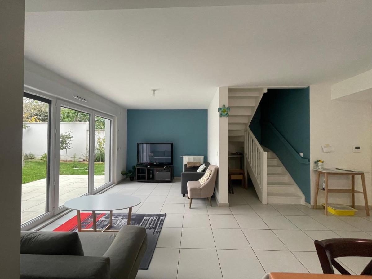 Duplex Neuf 90 M2 - 3 Chambres, Avec Jardin A Sartrouville Zewnętrze zdjęcie
